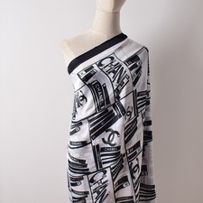 100% Authentic Chanel  Scarf Shawl Stole 65% Wool 35% Cashmere Black&White Used Scarf price
