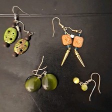 Lot of 4 Dangle/Drop Hook Earrings Metal/Plastic Multicolor No Stone Pearl Earrings price