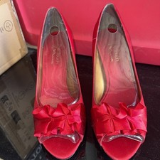 The Touch of Nina Shoes Womens Size 10M Satin Red  Toe Wedge Pumps Ruffle Loc24 Wedge Heels price