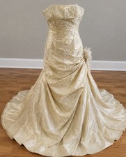 Authentic Pronovias Barcelona Wedding Dress New with Original Tags. Size 16 USA Wedding Dress price