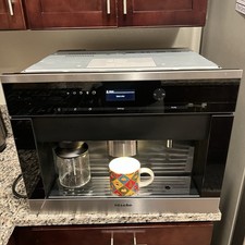 Miele 24 inch Built-in Coffee Espresso Machine CVA6401 (Read Description) Built-in Coffee Machine price