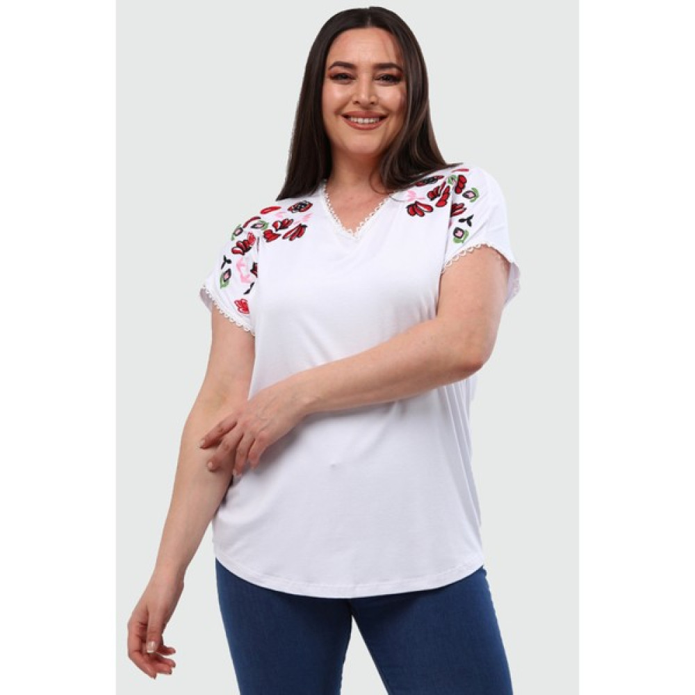 Ebsumu Kadın Büyük Beden Omuzları Nakış Detaylı Beyaz Bluz Bluz Fiyatı