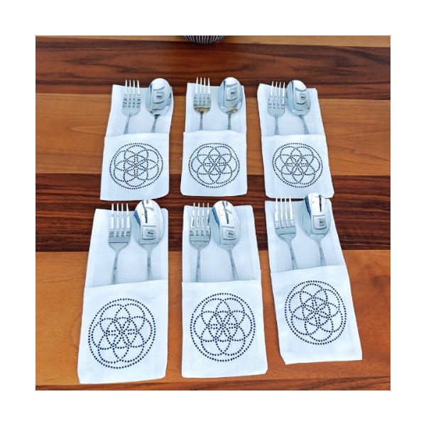 Egg Baby Yaşam Çiçeği Sembolü Işlemeli Kumaş Kaşıklık Servis Sunum 6 Kişilik Tasarım Çatal Bıçak Kılıfı - Beyaz - 10 x 22 cm SSD / Solid State Drive Fiyatı