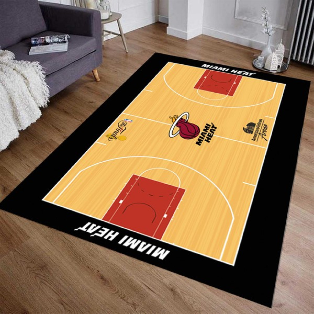 Emiroğlu Miami Heat Nba Sahası Şeklinde Süngerli Yüzey -Kaymaz Taban Halı - Siyah - 80 x 150 cm Salon Halısı Fiyatı