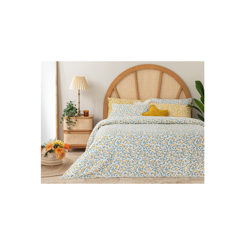 English Home Little Blooms Baskılı Çift Kişilik Pike 200x220 Cm Sarı Pike & Pike Takımı Fiyatı