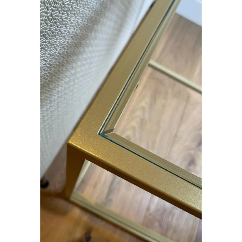 entemiz Yan Sehpa Kare 45*45 Gold Renk Temperli Cam Yan Sehpa Fiyatı