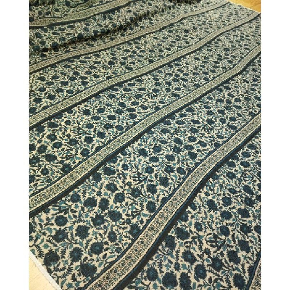 Ertuğlar Tekstil Kumaş Parça Viskon Vual Antik Çiçek Desenli Krem Bej Petrol Mavisi Renklerde En: 130 cm - 1 m Kumaşlar Fiyatı