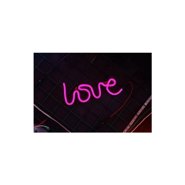 Esled Neon LED Love Yazısı Mor Renkli 25 cm Genişlik 10 cm Yükseklik Özellikli Dekoratif Aydınlatma Diğer Fiyatı