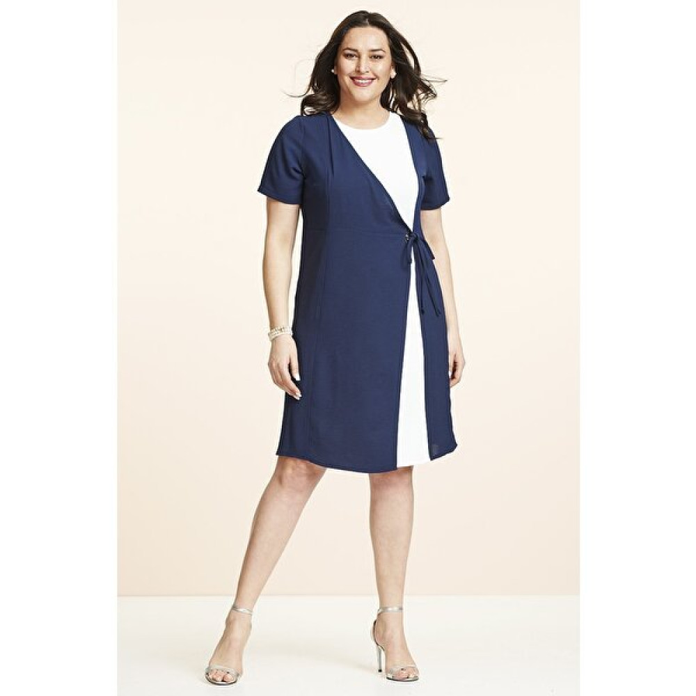 Even Plus Size Lacivert Beyaz Kombin Büyük Beden Elbise 44 Beden Elbise Fiyatı