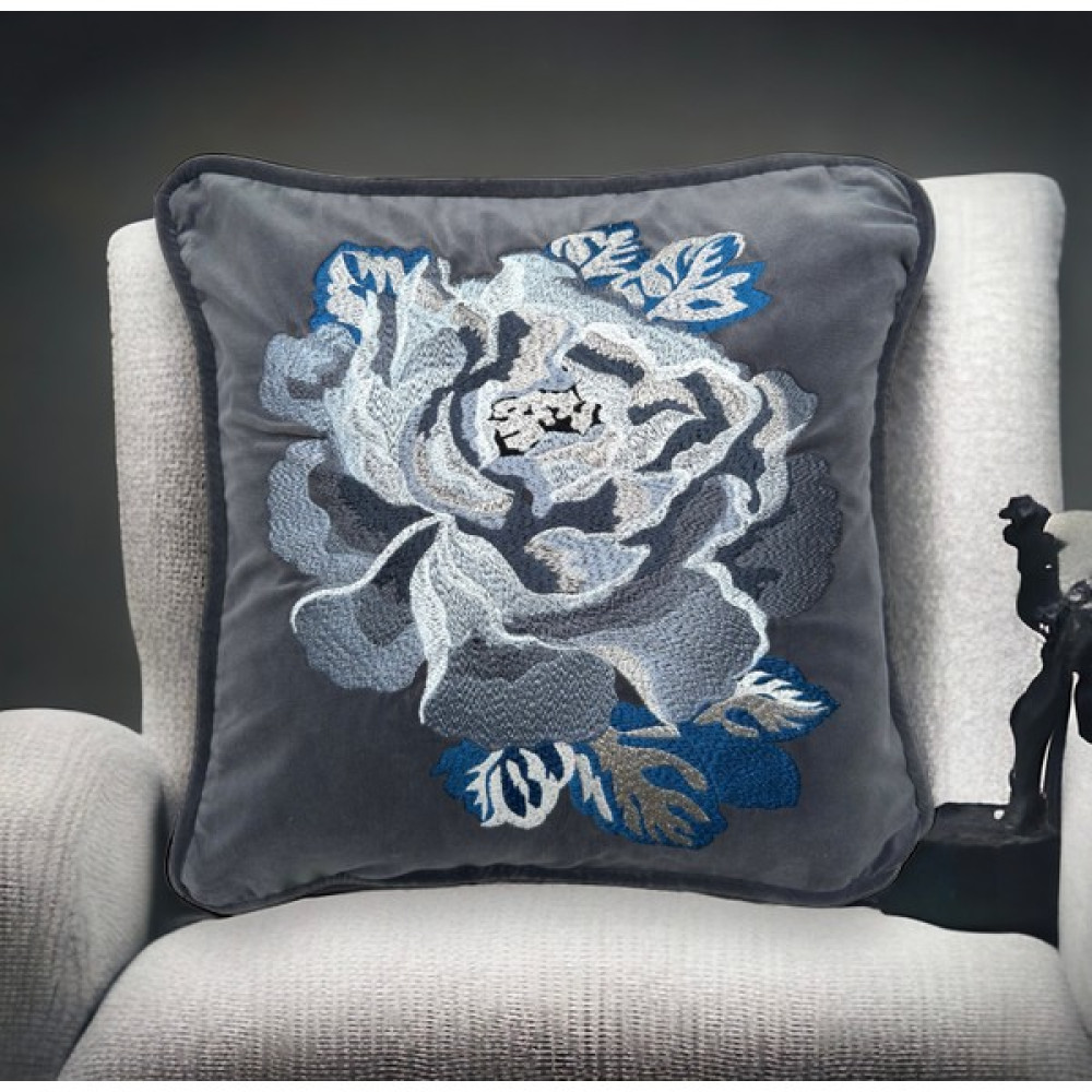 Evim Kokoş Çiçek Nakışlı Ipek Kadife Kırlent Kılıfı - 45 x 45 cm - Antrasit - Gri Kırlent / Mobilya Yastığı Fiyatı