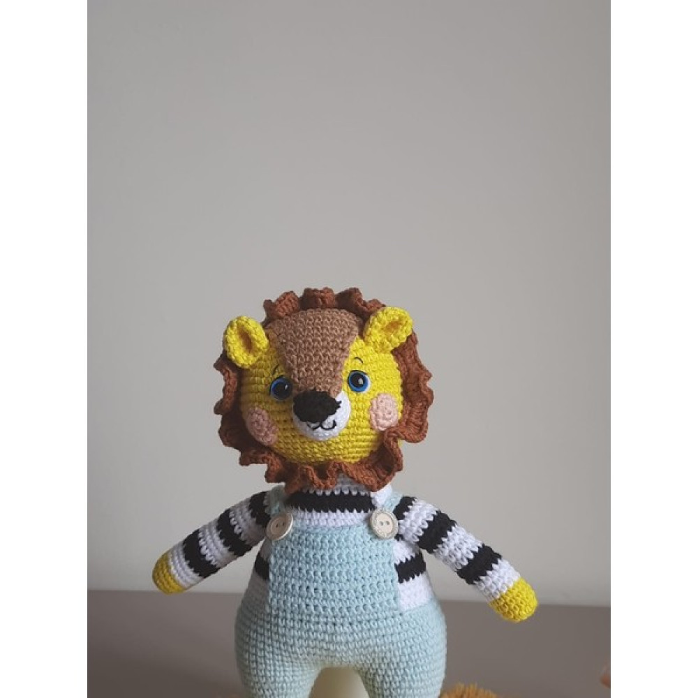 Ezgi's Babies Tulumlu Minik Aslan Amigurumi Oyuncak Bebek - Renkli Bebek Oyuncakları Fiyatı