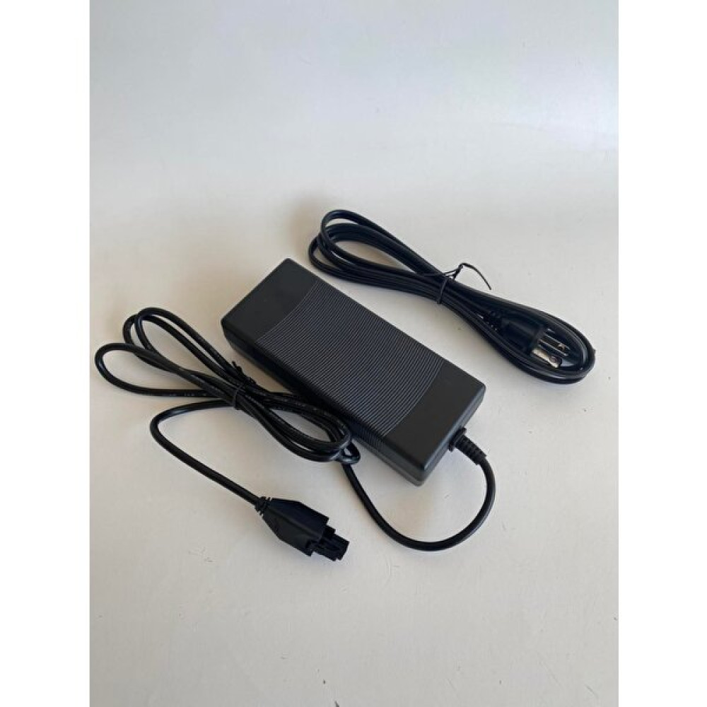 Fanatec Direksiyon Seti Güç Kaynağı 24V 3,75A 90W DYS902-240375W Konsol Aksesuarları Fiyatı