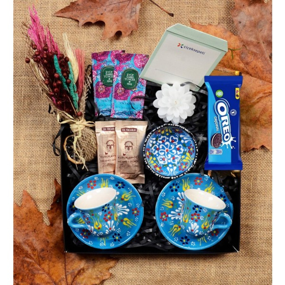 Fiorella Gift El Yapımı Çini Kahve Fincanı & Oreo & Kahve & Mum & Kuru Buket &hediye Seti & Hediye Kutusu & Hediye Sepeti Altın, Takı & Aksesuar Fiyatı
