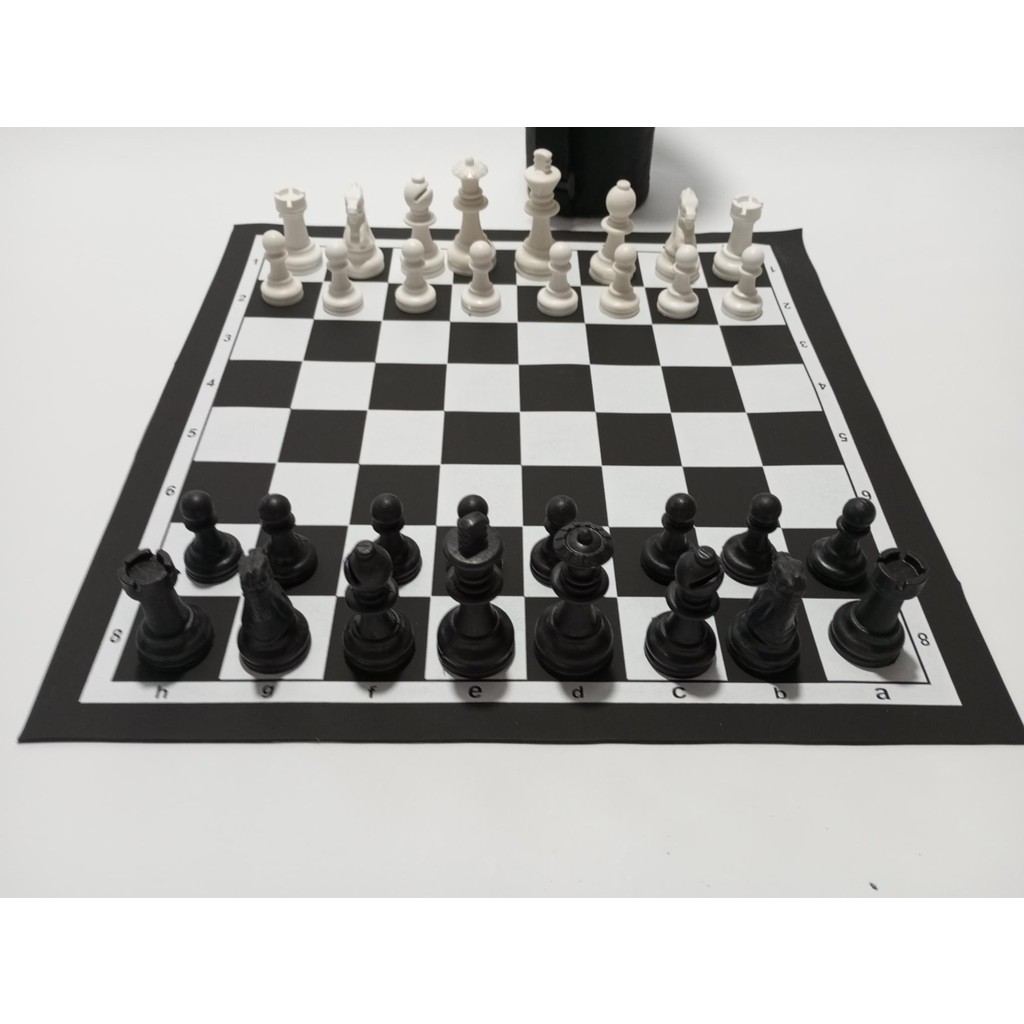 Fırat Spor Fıratspor Satranç Takımı 42x45 cm 2.5 mm Kalınlıkta Biala Altlık ile 450 gr Taş Ağırlığı SSD / Solid State Drive Fiyatı
