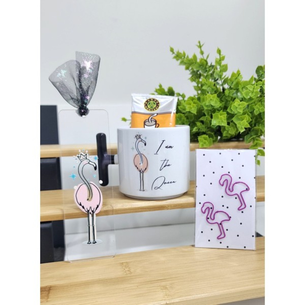 Flamingo Desenli I Am The Queen Yazılı T Latte Fincanı Kahve Ataş Kahve Kitap Ayracı Hediye Seti - Renkli - 200 ml Oto Boyaları Fiyatı