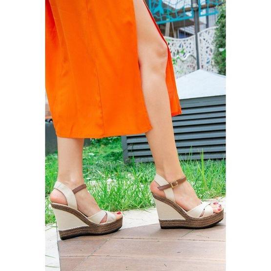 Fox Shoes 9674070905 Bej Dolgu Topuklu Ayakkabı
