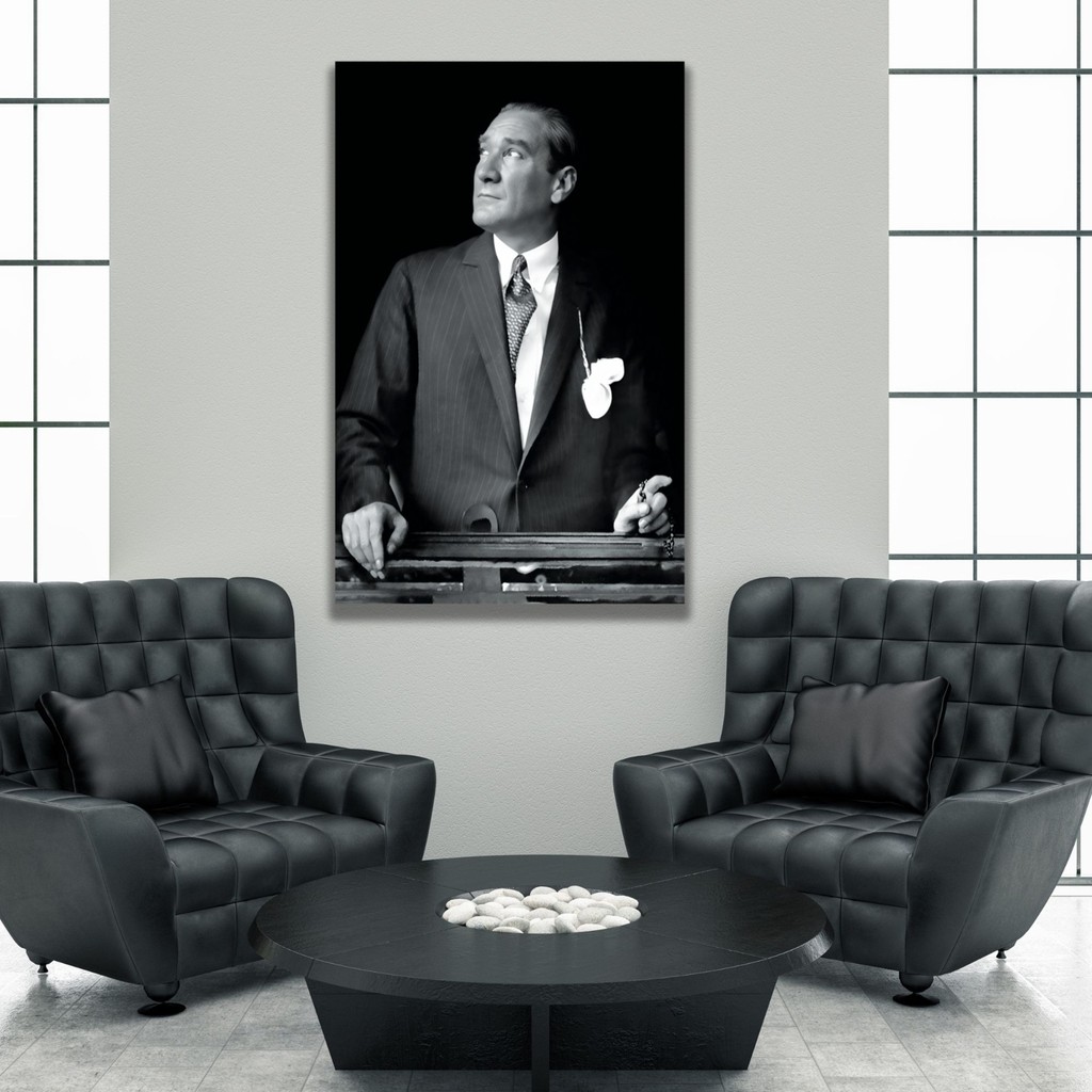 Gaagart Tekli Dikey Kanvas Ofis Tablosu Yukarı Bakan Atatürk Portresi - 60X90 Kanvas Tablo Fiyatı