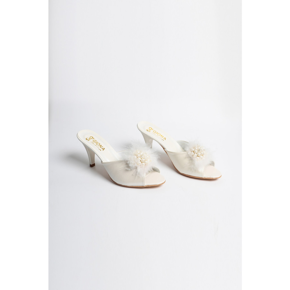 GIONA Topuklu Tüylü Gelin Çeyiz Terliği 38 Beden Unisex Sandalet Fiyatı