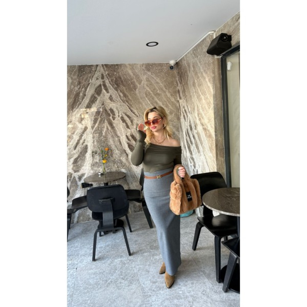 glam Haki Madonna Yaka Parmak Detaylı Bluz Bluz Fiyatı