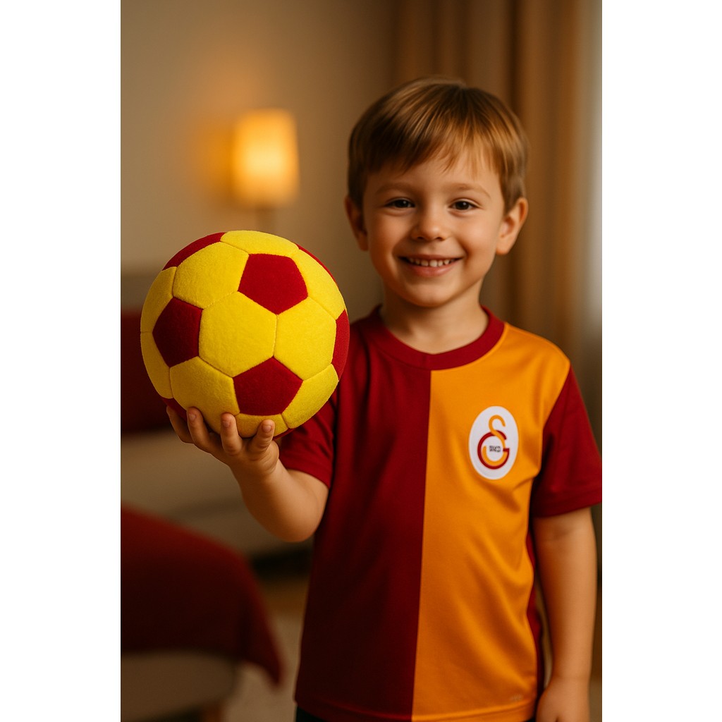 Goal Peluş Futbol Topu - Taraftar Sarı Kırmızı Yumuşak Top - 20 cm Dekoratif ve Oyuncak Top Diğer Fiyatı