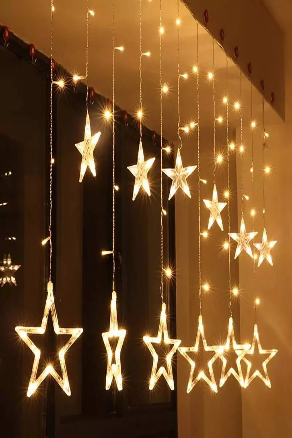 GOLDENSTAR Yıldızlı Perde Salkım Saçaklı Led Işıklar Animasyonlu" Yaş Günü & Parti Fiyatı