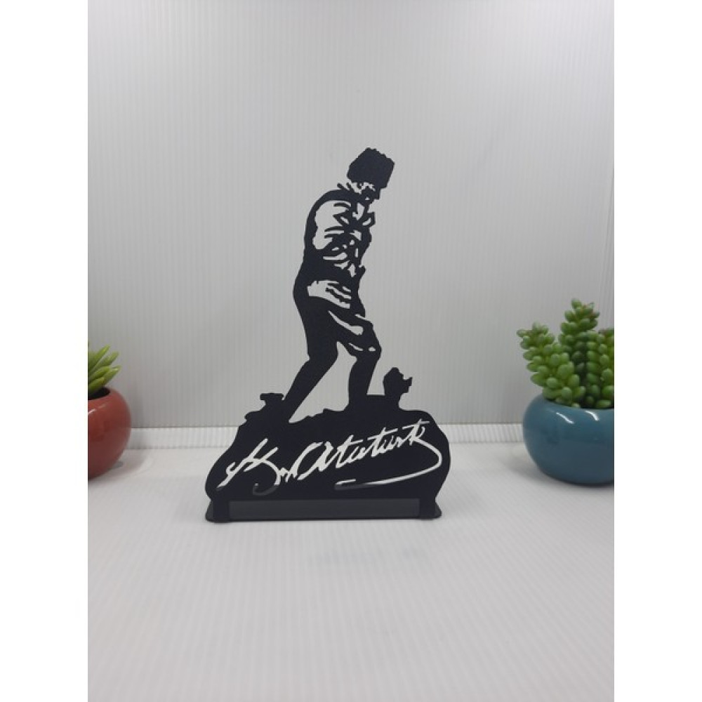 Gowpenart Dizayn Atatürk Kocatepe'de Masaüstü Metal Biblo - Ev /ofis Dekoru - Hediye Biblo - 19 x 12 cm Biblo Fiyatı