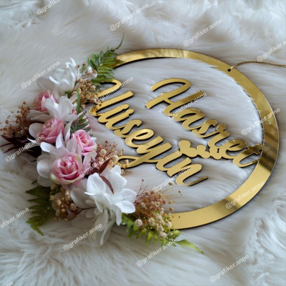Grafiker Anne Pleksi Kapı Süsü Gold Bebek Kapı Süsü Fiyatı