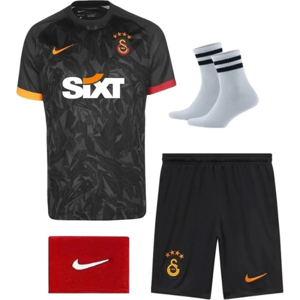G.s Siyah Özel Tasarım Isimsiz Çocuk Futbol Forması Yeni Sezon 23-24 4'lü Set GS01SİY Şort & Kapri (Outdoor) Fiyatı