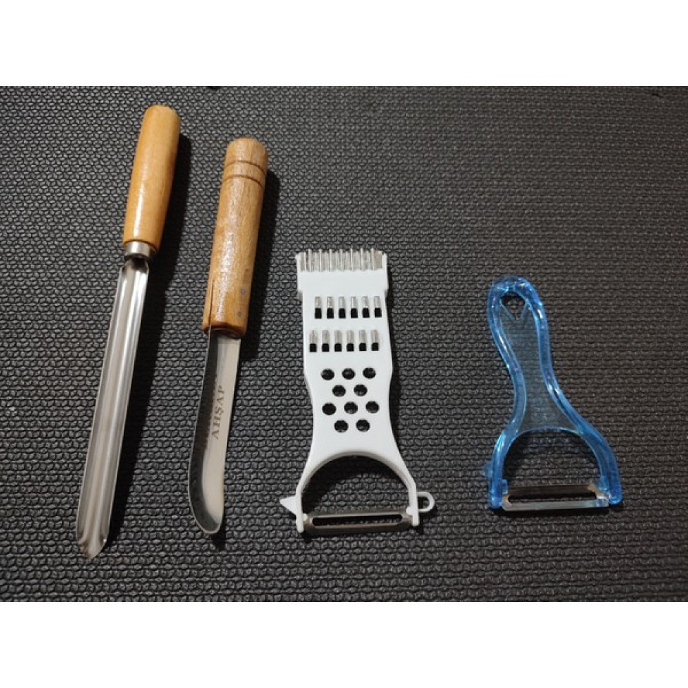 Hagiki (4lü Set) Kısa ve Uzun Oyacak ve 2 Adet Soyacak Seti Rendeli Soyacak Kabak Patlıcan Patates ve Benzeri Sebze Meyve Oyacağı (4lü Set) Pratik Mutfak Gereçleri Fiyatı