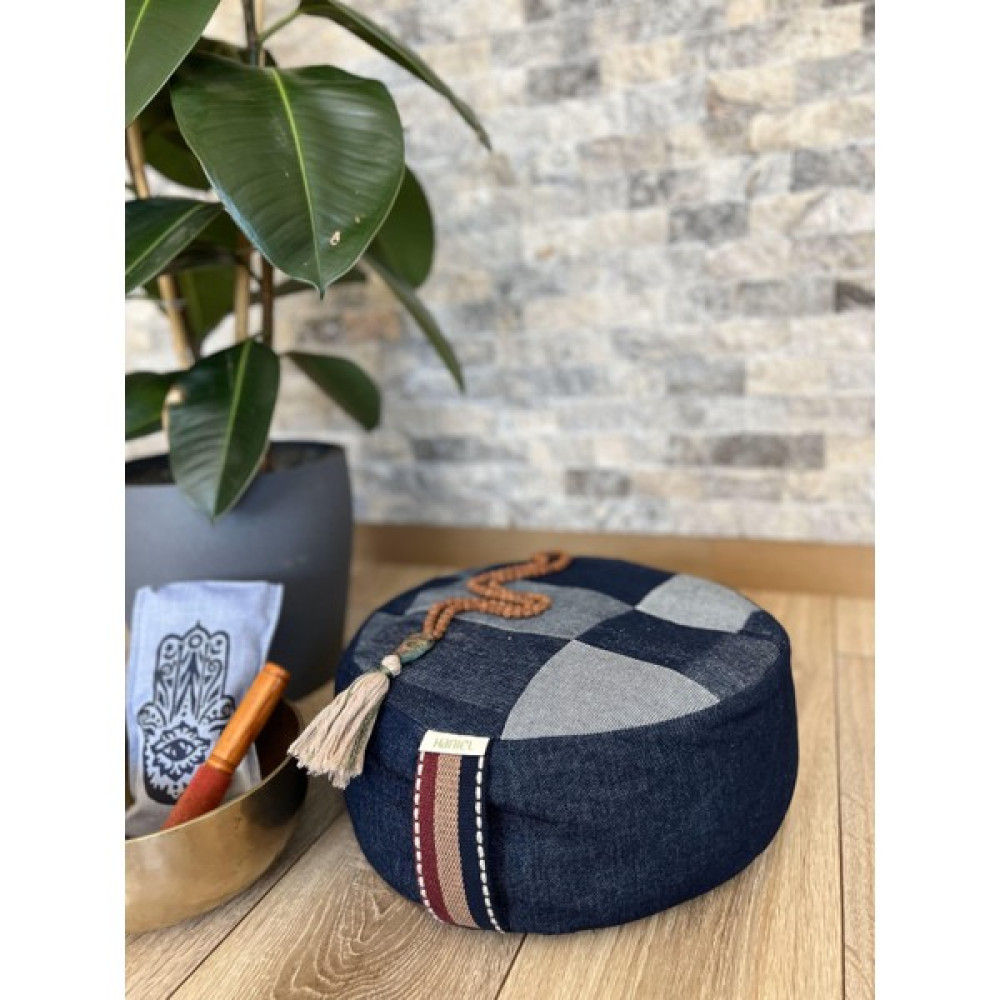 Haniel Yuj Om Yoga: Kaliteli Ekose Denim Kumaşlı ve Kara Buğday Kabuğu Dolgulu Zafu Yoga Meditasyon Minderi Oto Boyaları Fiyatı