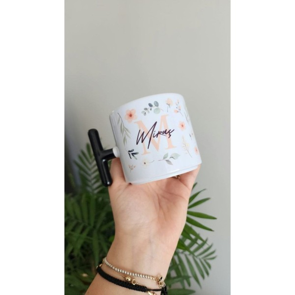Happy Mountains Isme Özel Kişiye Özel Porselen Pembe Papatya ve Yaprak Desenli T Kupa Bardak Latte Fincanı - Beyaz Oto Boyaları Fiyatı