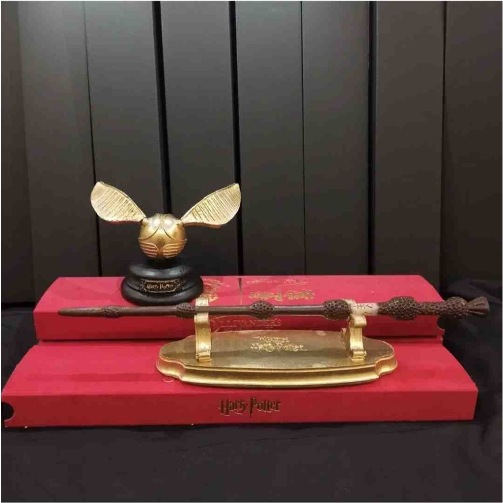 Harry Potter Standlı Asa ve Golden Snitch Figürü Diğer Fiyatı