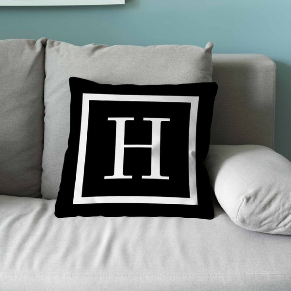 Hayal Dekoratif Siyah Renkli Beyaz Yazılı Harfli Dijital Baskılı Kırlent Kılıfı - 43 x 43 cm Kırlent / Mobilya Yastığı Fiyatı