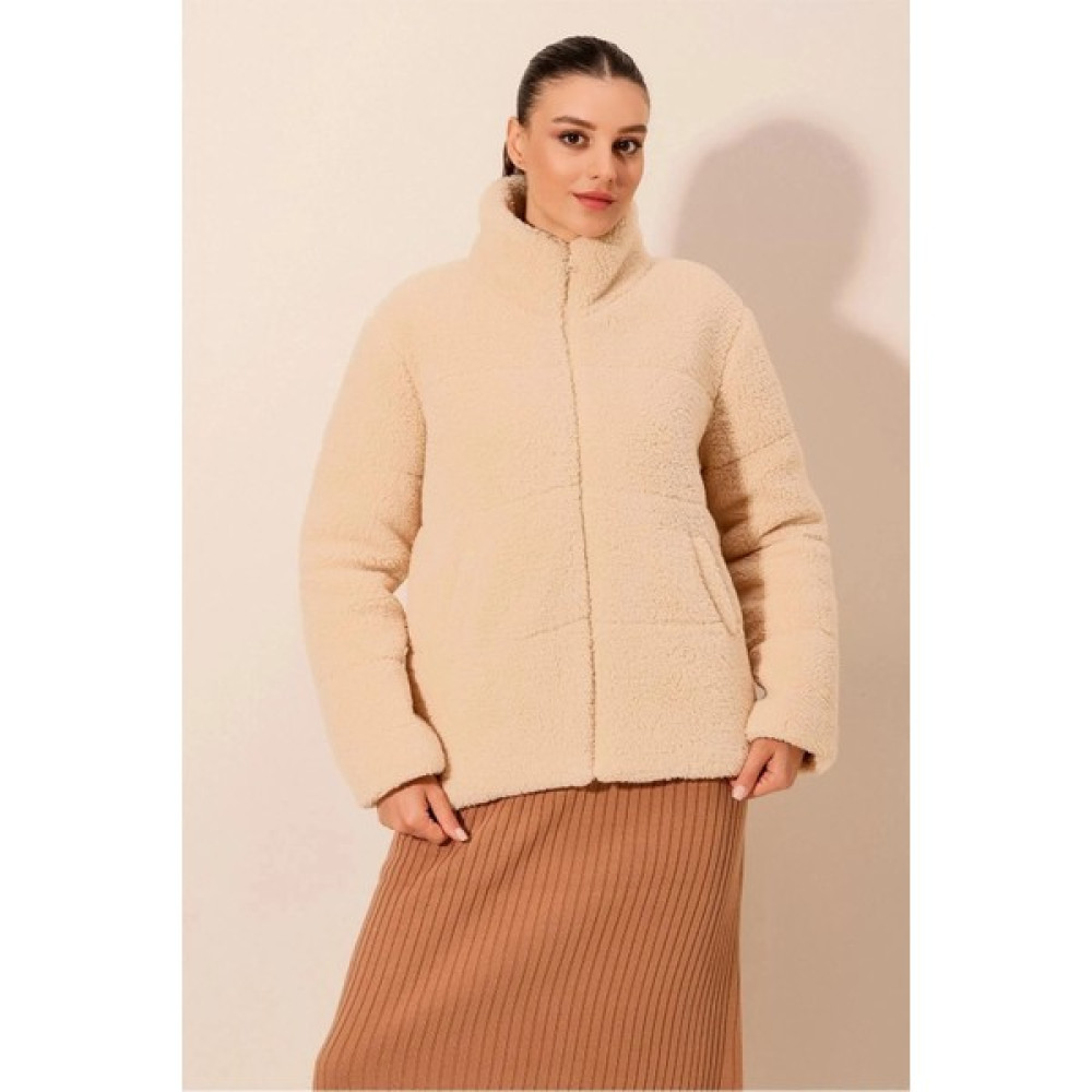 Hazelin Kadın Krem Fermuarlı Içi Astarlı Çift Cepli Peluş Mont HZL24W-BD151781 Bayan Mont Fiyatı