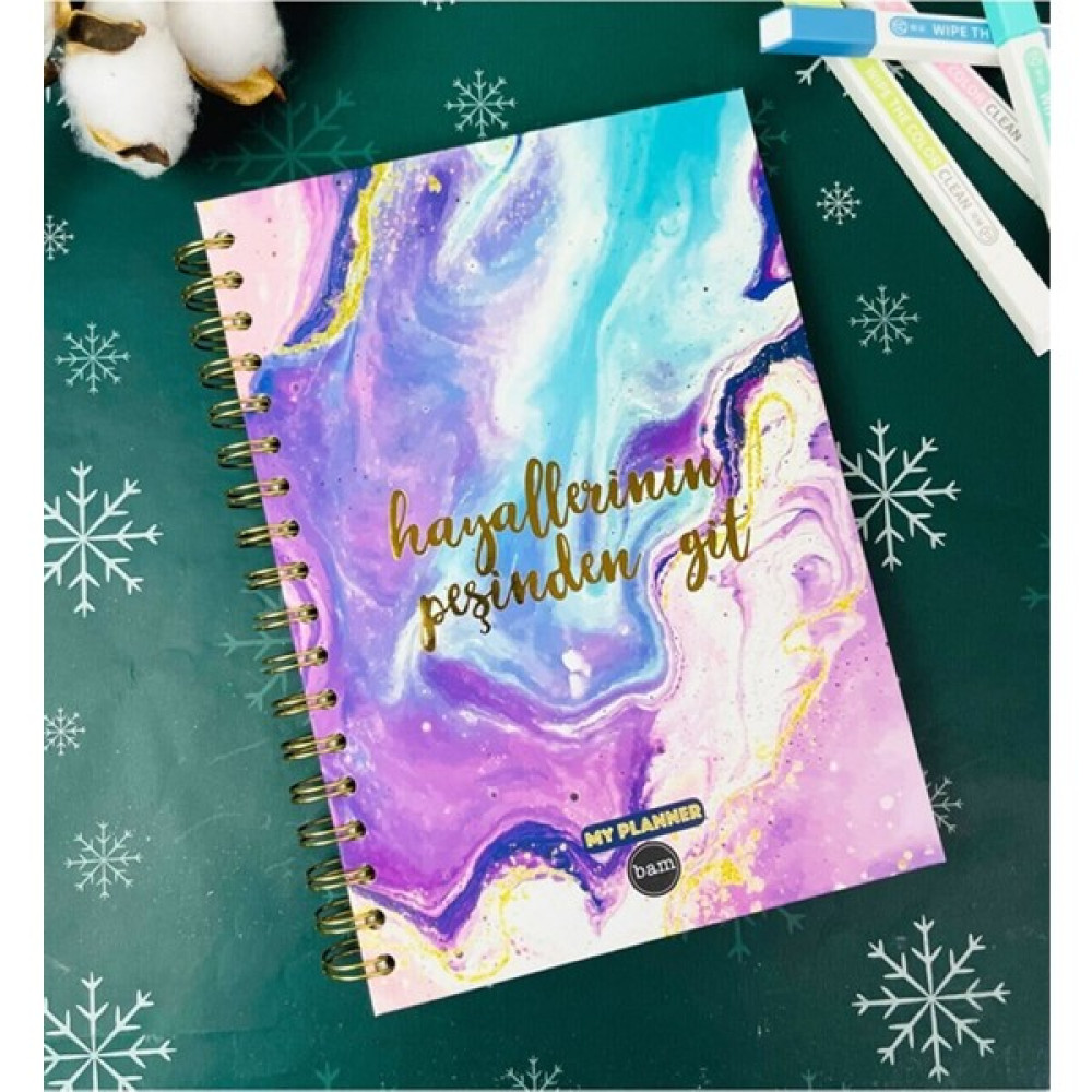 Hediye Ofisi Hayallerinin Peşinden Git Spiralli Sticker'lı Tarihsiz Konuşan Ajanda Haftalık Planlayıcı Defter  - Renkli Spiralli Defter Fiyatı