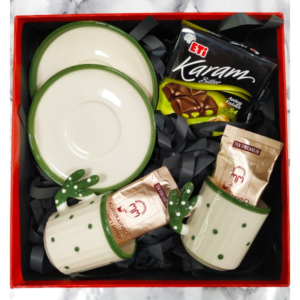 Hediyelik Kaktüs 2 Kişilik 90 ml Kahve Fincanı+2 Adet Kahve+ 1 Adet Çikolata Gift Set Fincan / Bardak / Kahve Takımı Fiyatı
