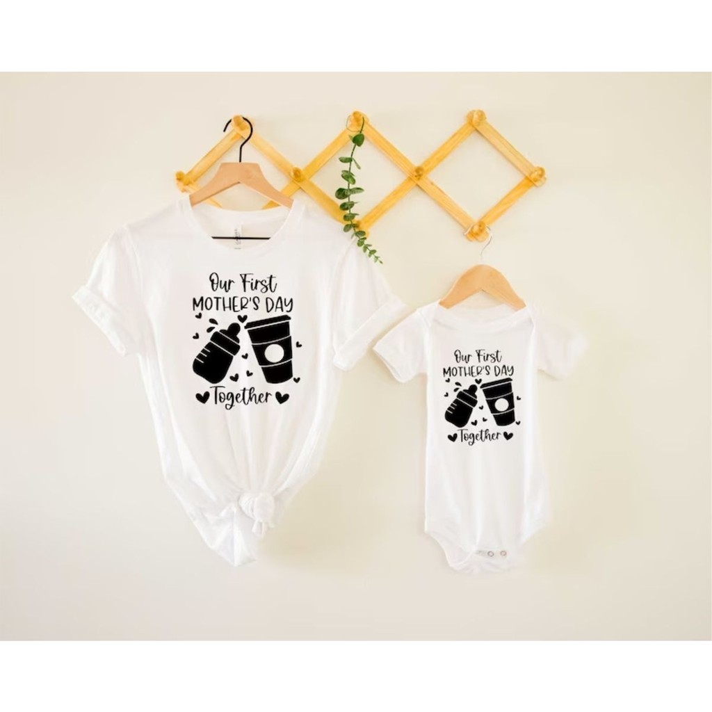 Hediyenza Ilk Anneler Günü Anne T-Shirt, Bebek Zıbın (Tekli Üründür Kombin Yapmak Içn 2 Adet Sepete Ekleyiniz) Giyim & İç Giyim Fiyatı