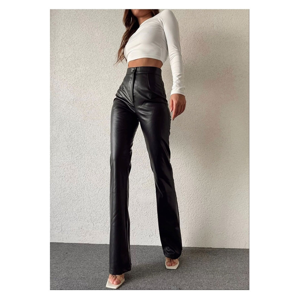 Hello Lovely Siyah Deri Flare Paça Pantolon L Beden Kadın Pantolon Fiyatı
