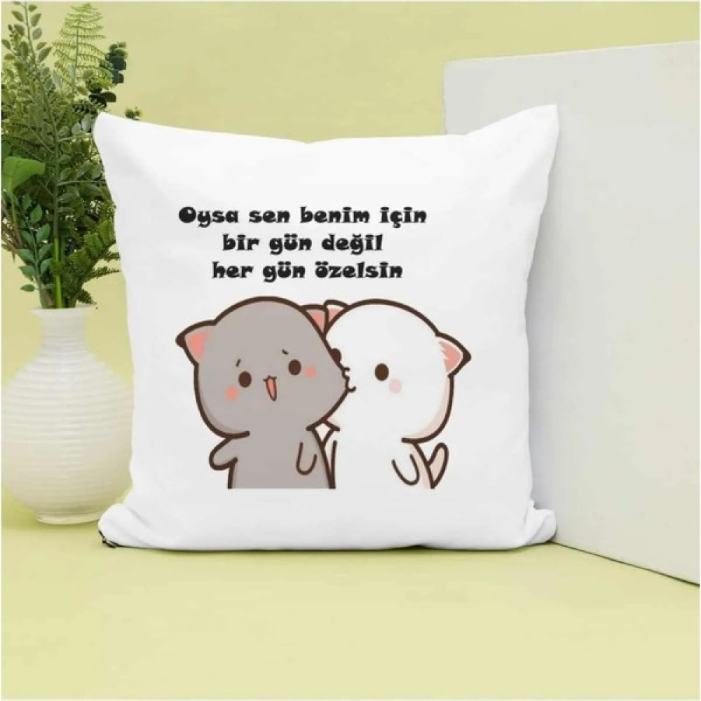 Hen GSM Oysa Sen Benim Için Bir Gün Değil Her Gün Özelsin Yazılı Mochi Cat Baskılı Yastık Hediyelik Eşya Fiyatı