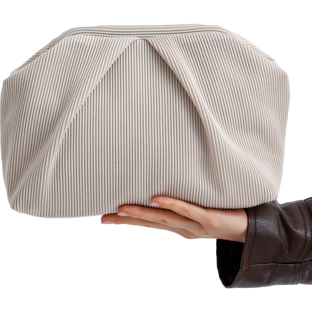 Heybes Kadın Krem Piliseli Clutch El Çantası Diğer Fiyatı