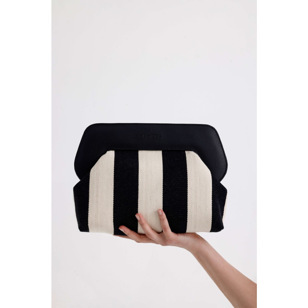 Heybes Kadın Siyah Çizgi Desenli Kanvas Clutch El Çantası Kanvas Tablo Fiyatı