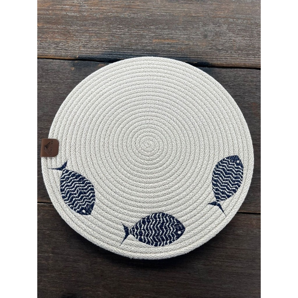 Home İnn Balık Işlemeli Amerikan Servis-Leke Tutmaz Natural 33 cm - 33 x 33 - Beyaz Amerikan Servis Fiyatı