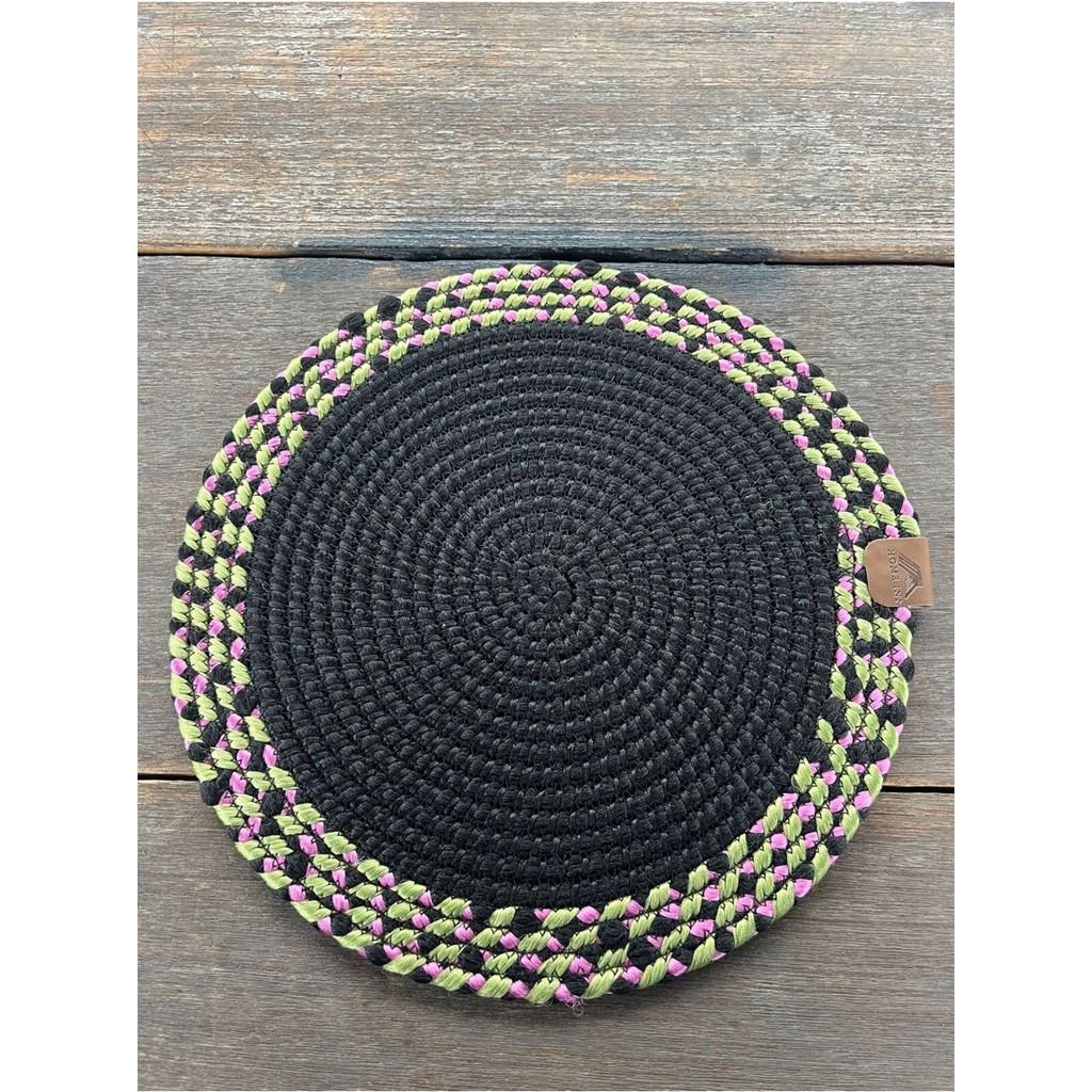 Home İnn Tekstil Home İnn Modern Supla 33 cm Renkli Örgü Amerikan Servis Tekli Modern Sofra Dekoru - 33 x 33 - Çok Renkli Diğer Fiyatı