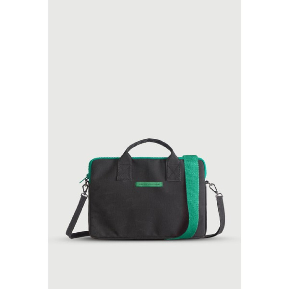 Huge Cear Notebook Case Black - Siyah - 16 inç Dizüstü Bilgisayar Aksesuarları Fiyatı