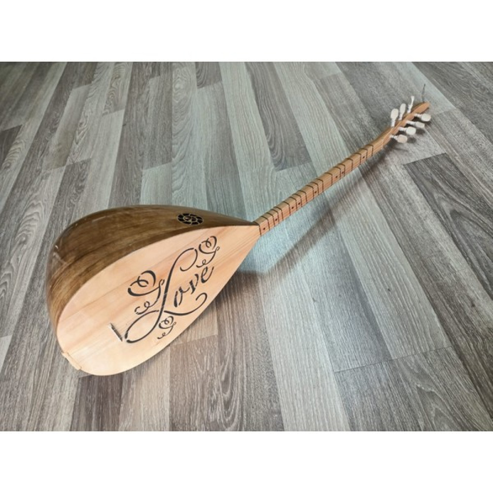 İdol Müzik Aletleri Bağlama 'love' Desenli Tam Set Kısa Sap Saz Bağlamalar Fiyatı