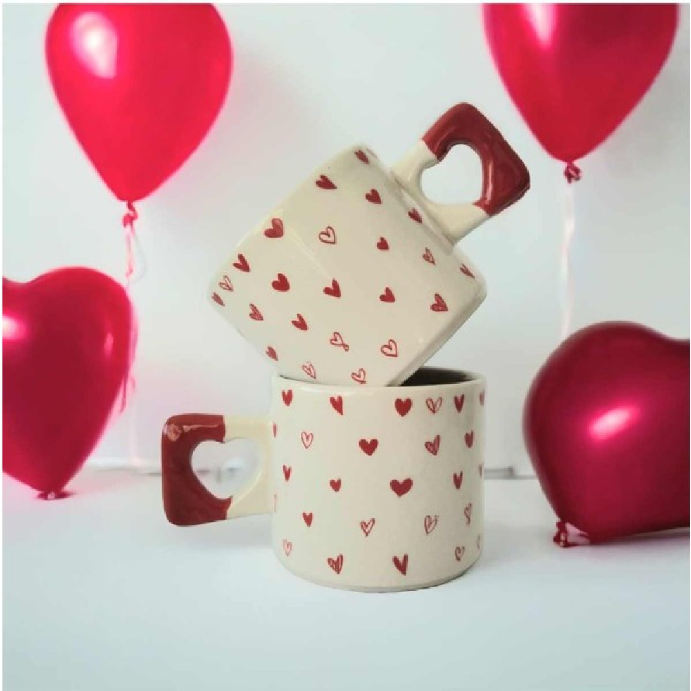 İki Seramik 2'li Kırmızı Minik Kalpler Çizimli El Yapımı Doğal Seramik Kalp Kupa Bardak/mug-Çay&kahve Fincanı - 200 ml - Beyaz - Kırmızı Fincan / Bardak / Kahve Takımı Fiyatı