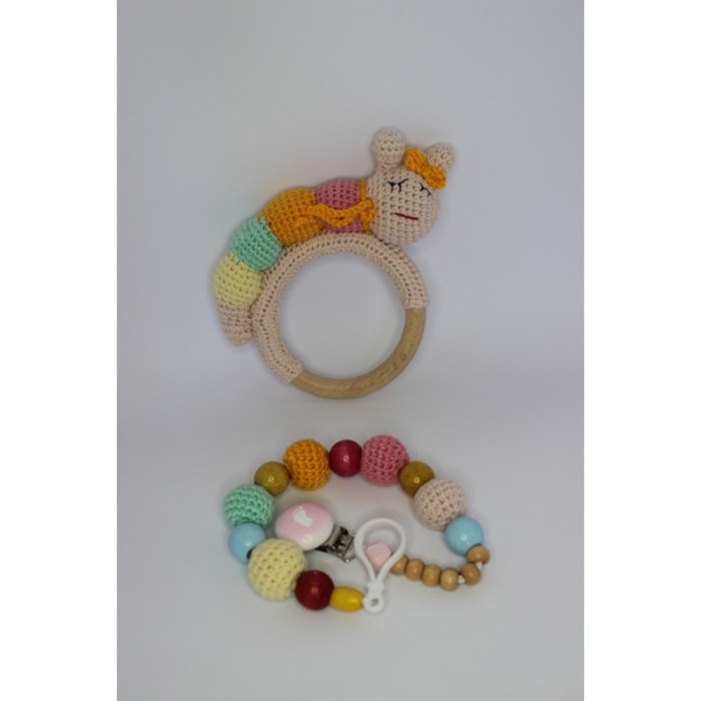 Ilgaz Shop Design Amigurumi Renkli Tırtıl Diş Kaşıyıcı Çıngırak ve Emzik Askısı Oto Boyaları Fiyatı