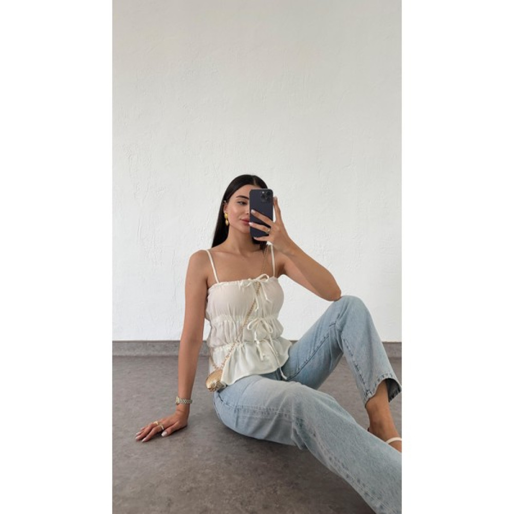Ince Askılı Beyaz Bluz Bluz Fiyatı