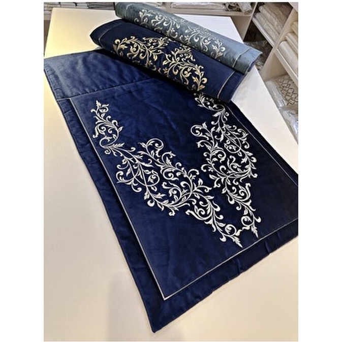 İnci Secret Home Maraş İşi Nakışlı Elyaflı İpek Kadife Seccade Kullanım Alanı ile Şık Tasarım - Lacivert - 80 x 130 cm SSD / Solid State Drive Fiyatı