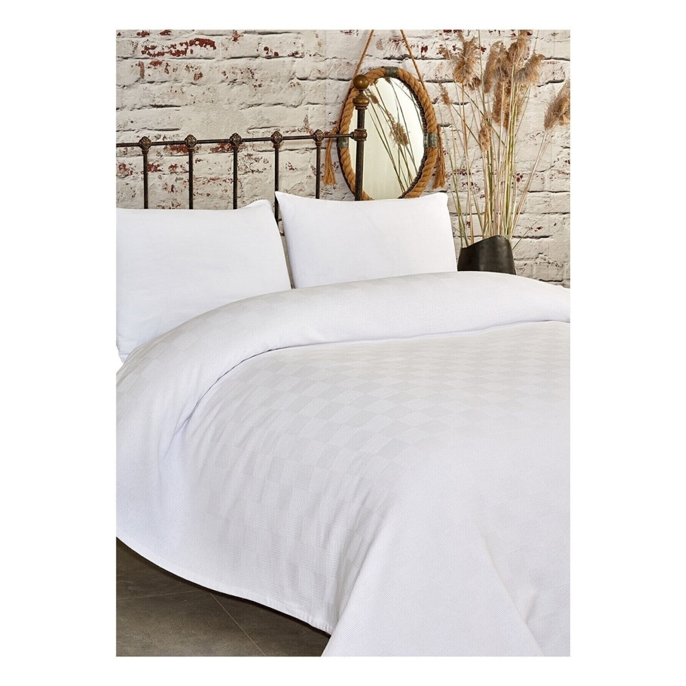 INTER Z Çift Kişilik Beyaz Dama Desenli Pike. Damalı Otel Pikesi 200 X 230 Pike & Pike Takımı Fiyatı